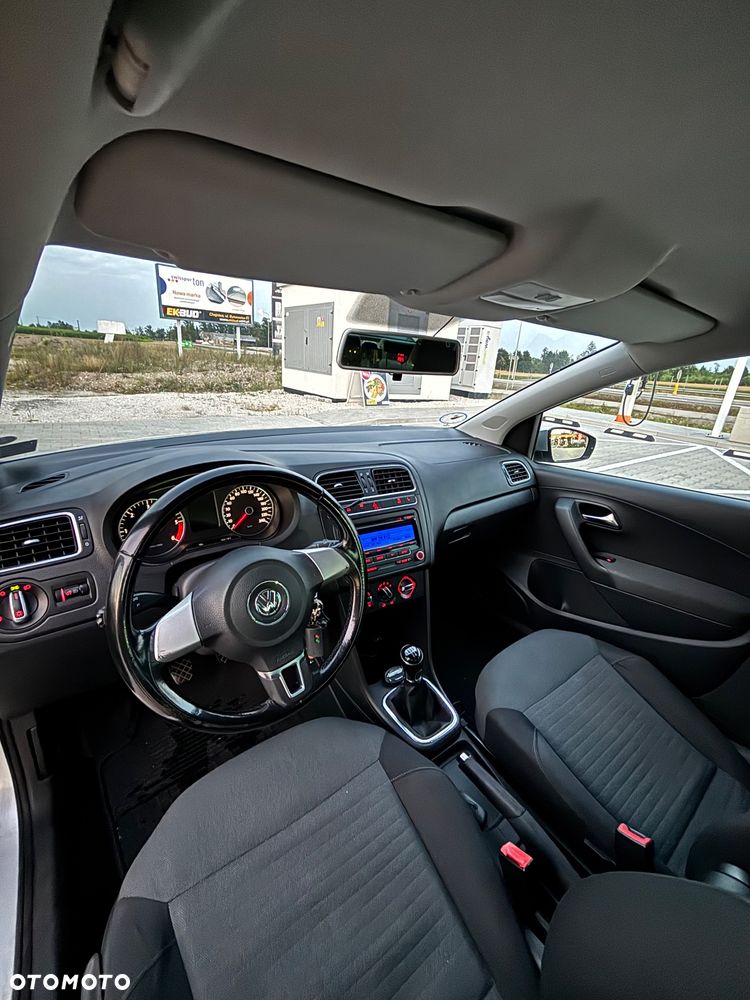 Volkswagen Polo 1.2 TDI Blue Motion - 10