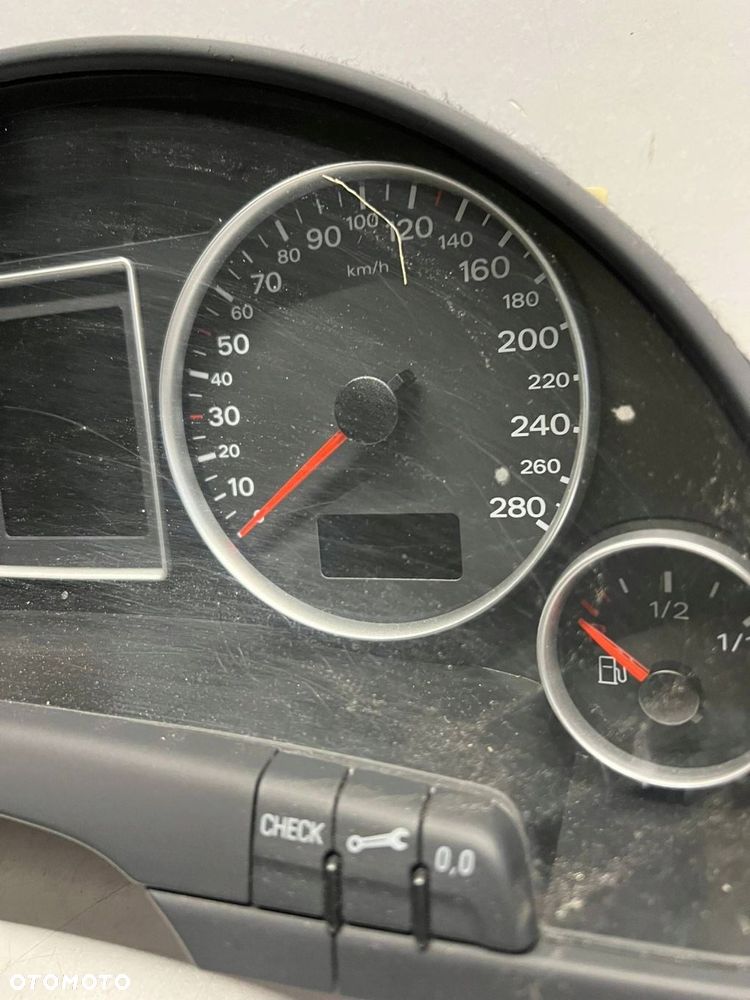 8E0 920 932 A Licznik 2.0 TFSI Audi A4 S4 B7 8E 8H - 4