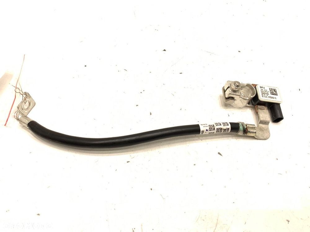 KLEMA MINUS  BMW 5 (G30, F90) 2016 - 2022 530 e Plug-in-Hybrid 135 kW [184 KM] Hybryda silnik - 1