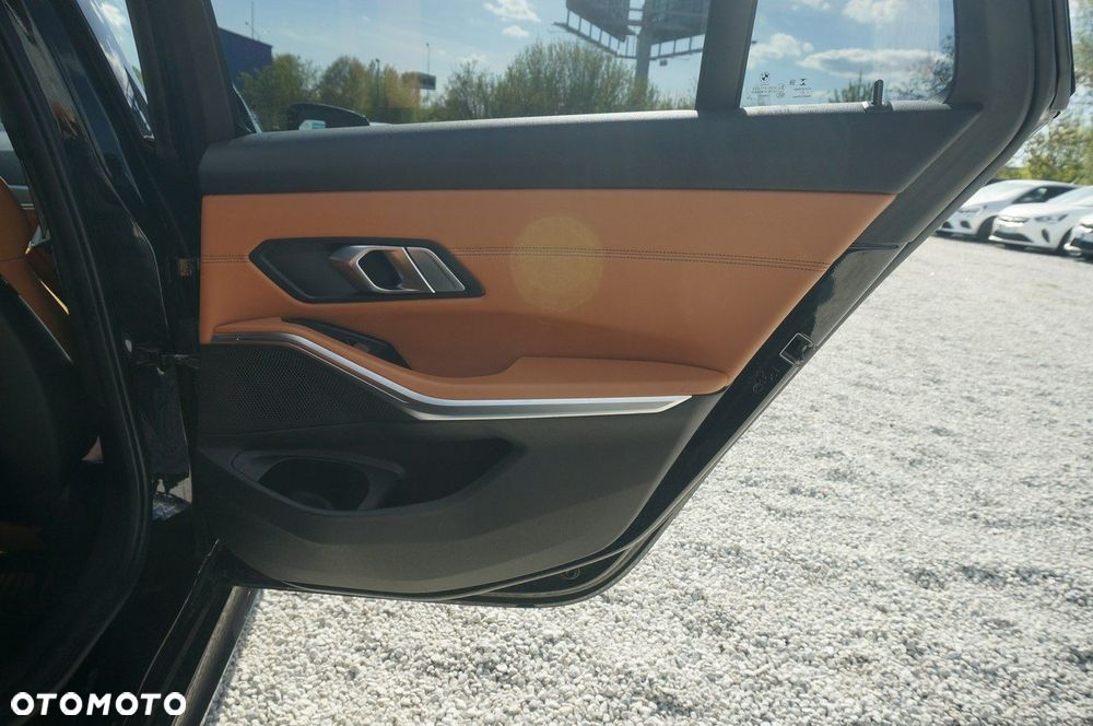 BMW Seria 3 - 30