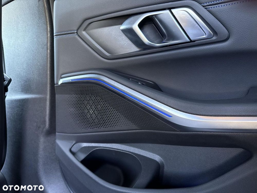 BMW Seria 3 - 20