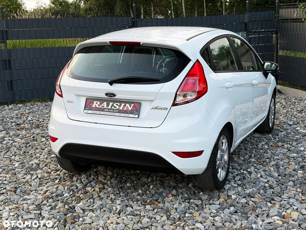 Ford Fiesta - 22