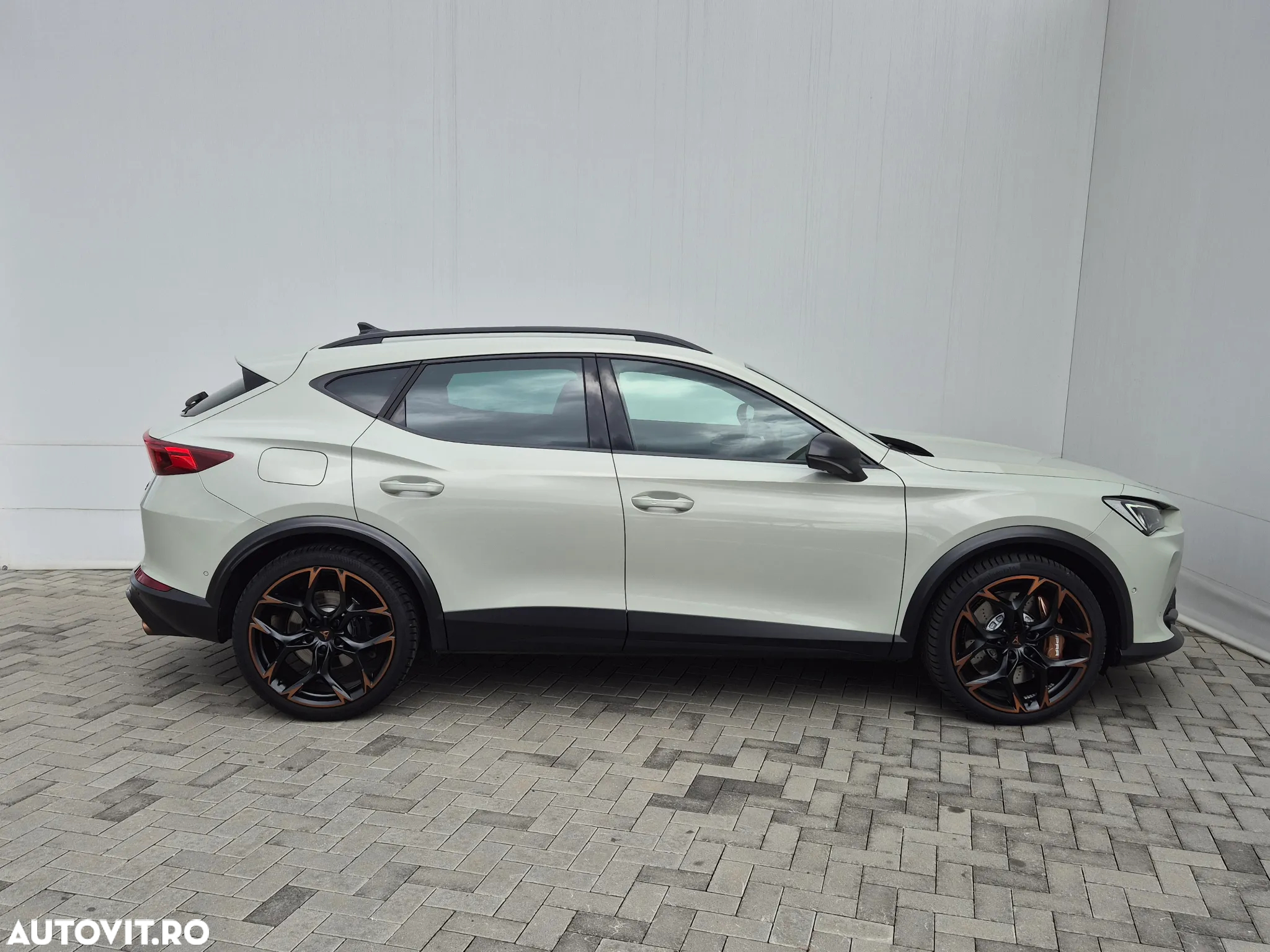 Cupra Formentor VZ5 2.5 TSI 4DRIVE DSG - 6