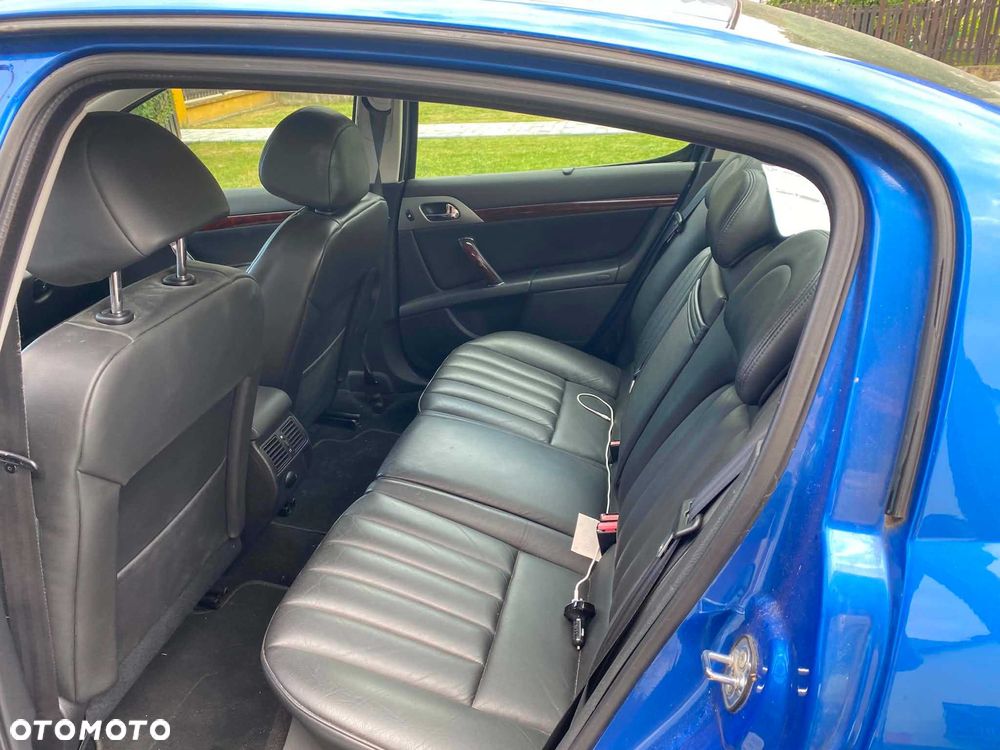 Peugeot 407 - 6