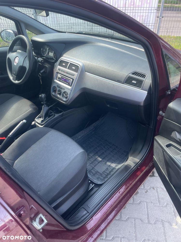 Fiat Punto 1.2 Young - 9