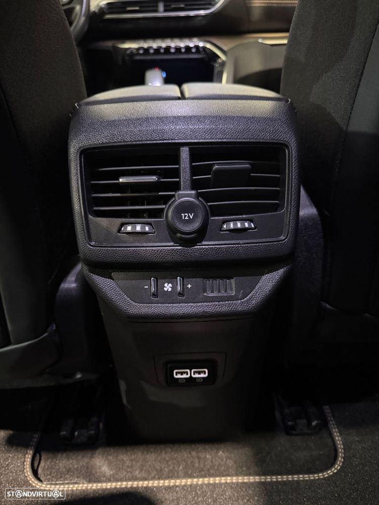 Peugeot 5008 2.0 BlueHDi GT Pack EAT8 - 29