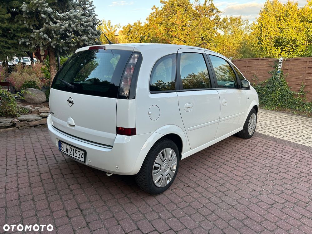 Opel Meriva - 12