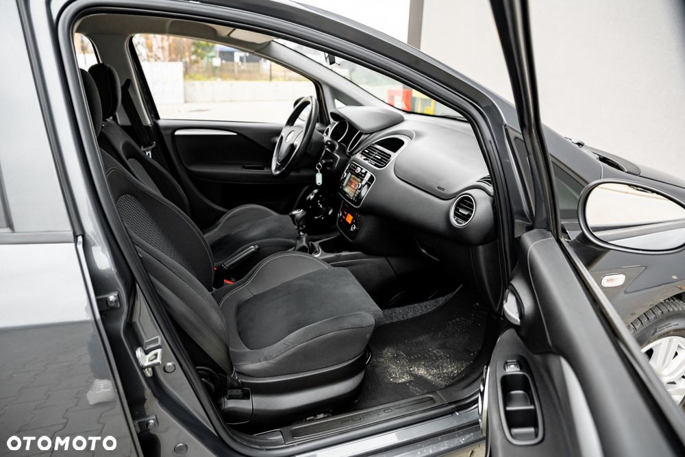 Fiat Punto 1.4 Easy S&S - 21