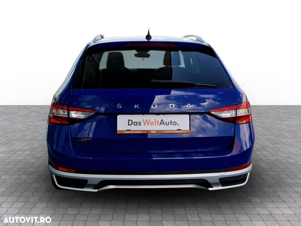 Skoda Superb 2.0 TDI 4X4 DSG Scout - 9