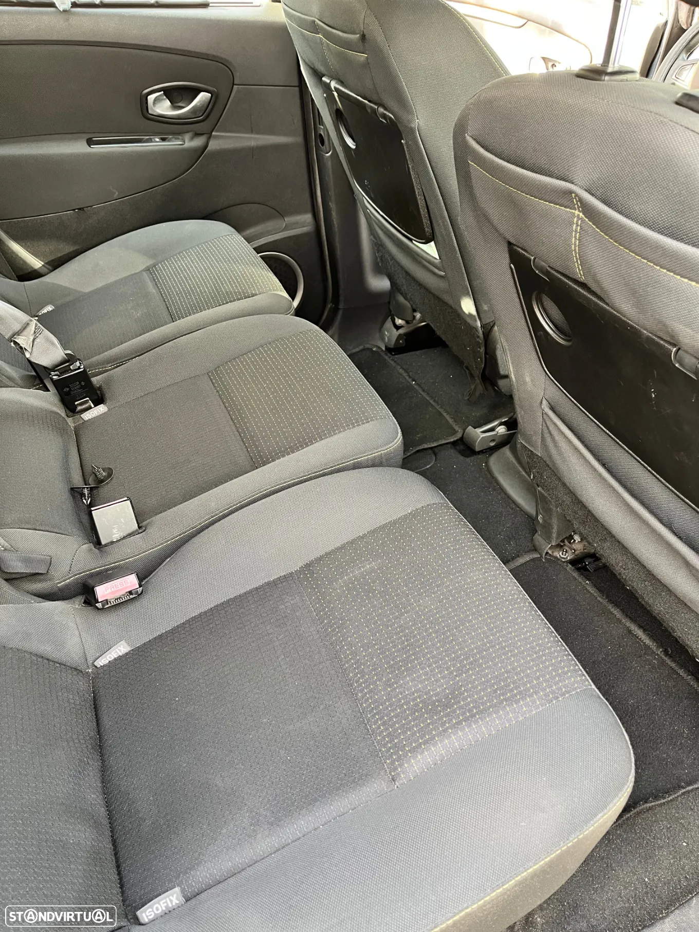 Renault Scénic 1.5 dCi Dynamique - 10
