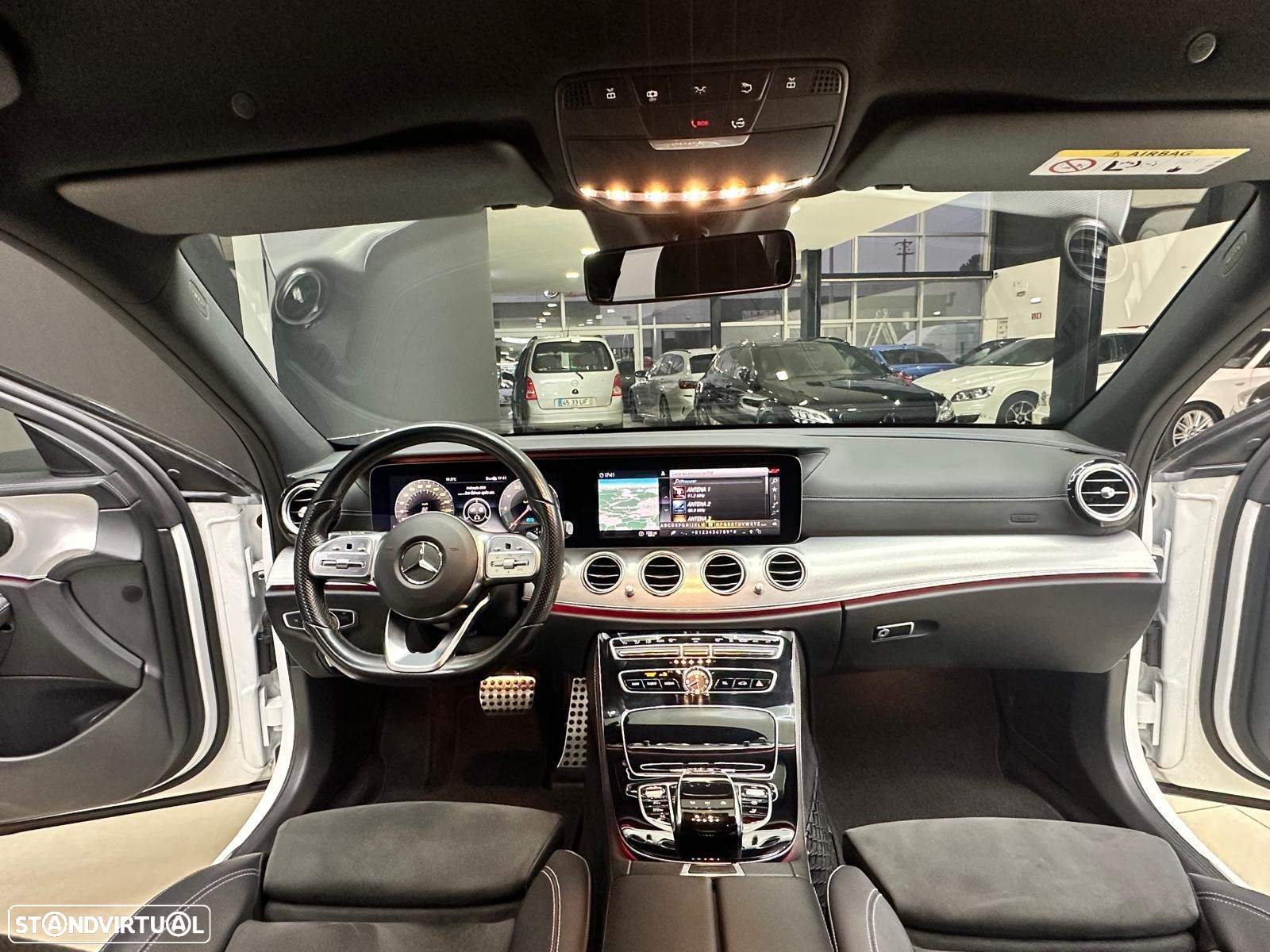Mercedes-Benz E 300 de AMG Line - 43
