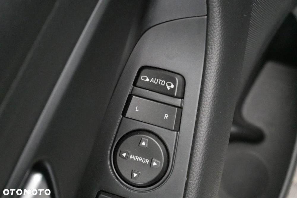 Hyundai i30 - 26