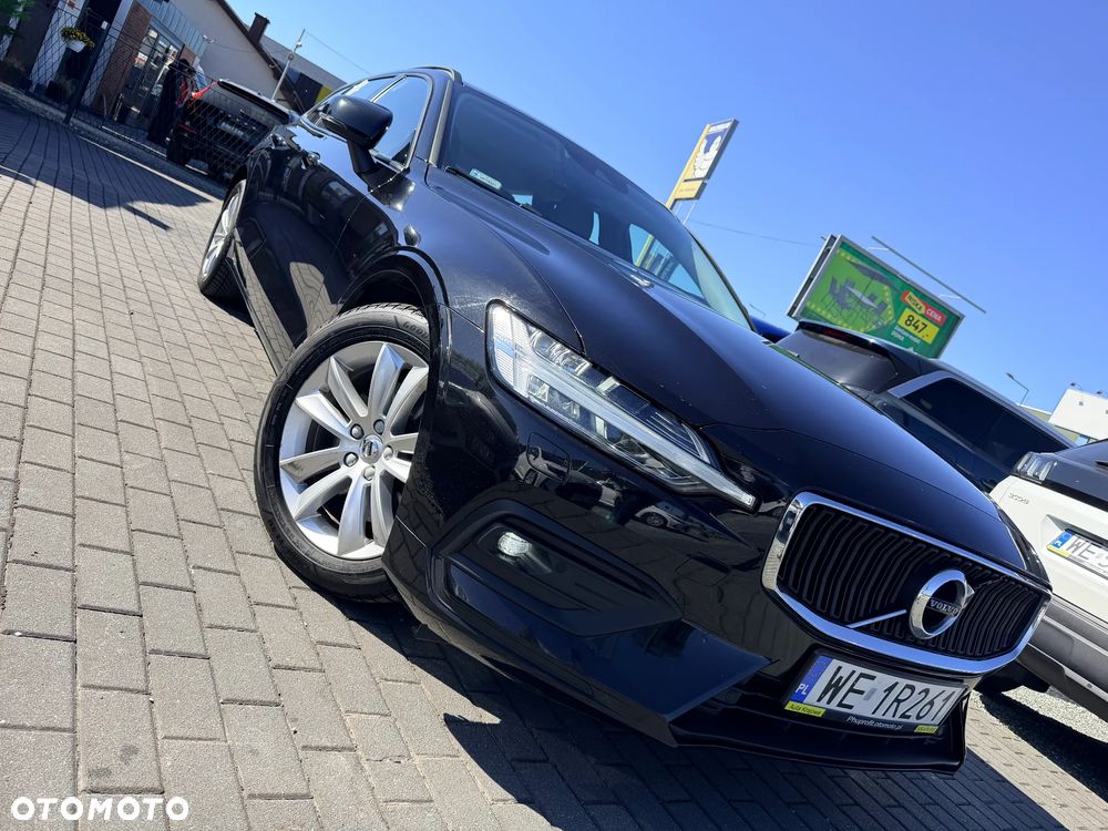 Volvo V60 D4 Momentum Pro - 4