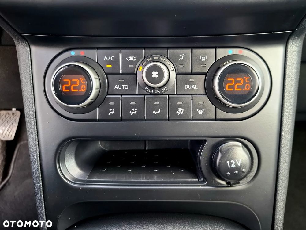 Nissan Qashqai+2 - 23