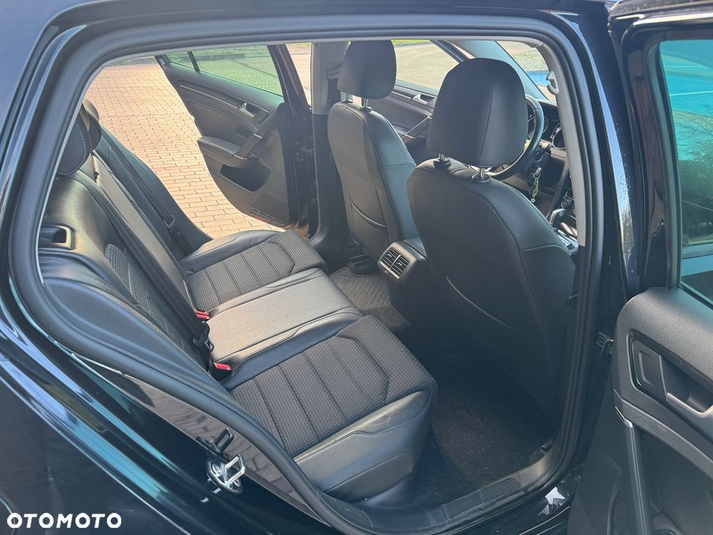 Volkswagen Golf 1.4 TSI BMT Comfortline DSG - 15