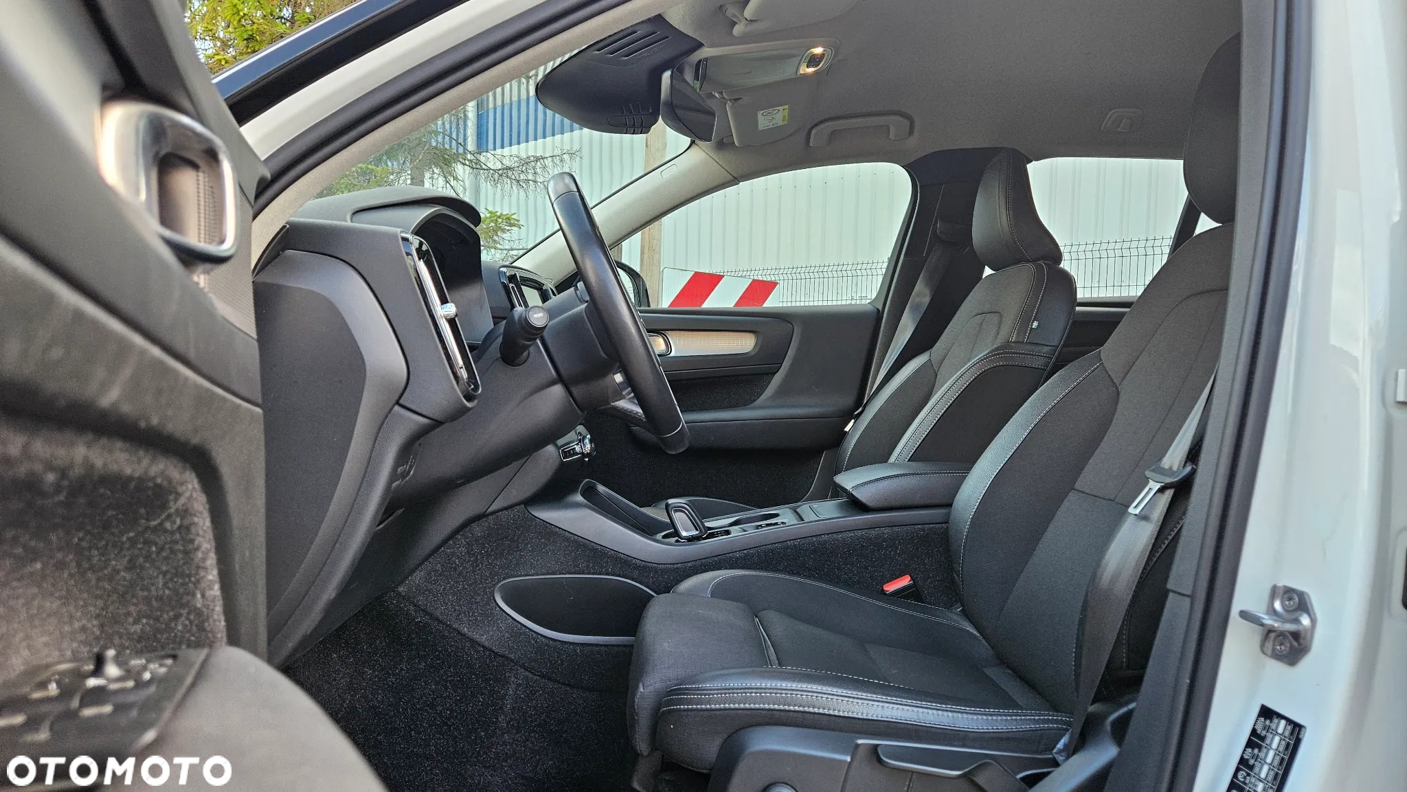 Volvo XC 40 T3 Inscription - 18