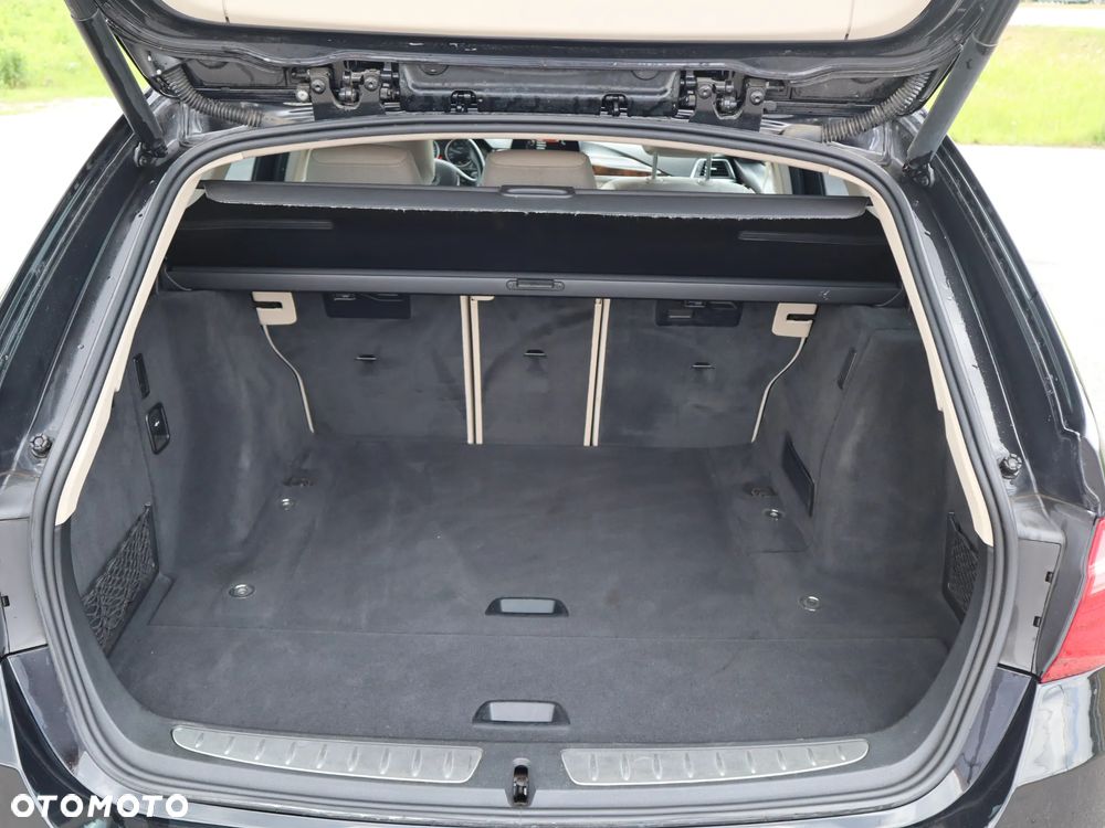 BMW Seria 3 ver-318d-luxury-line - 12