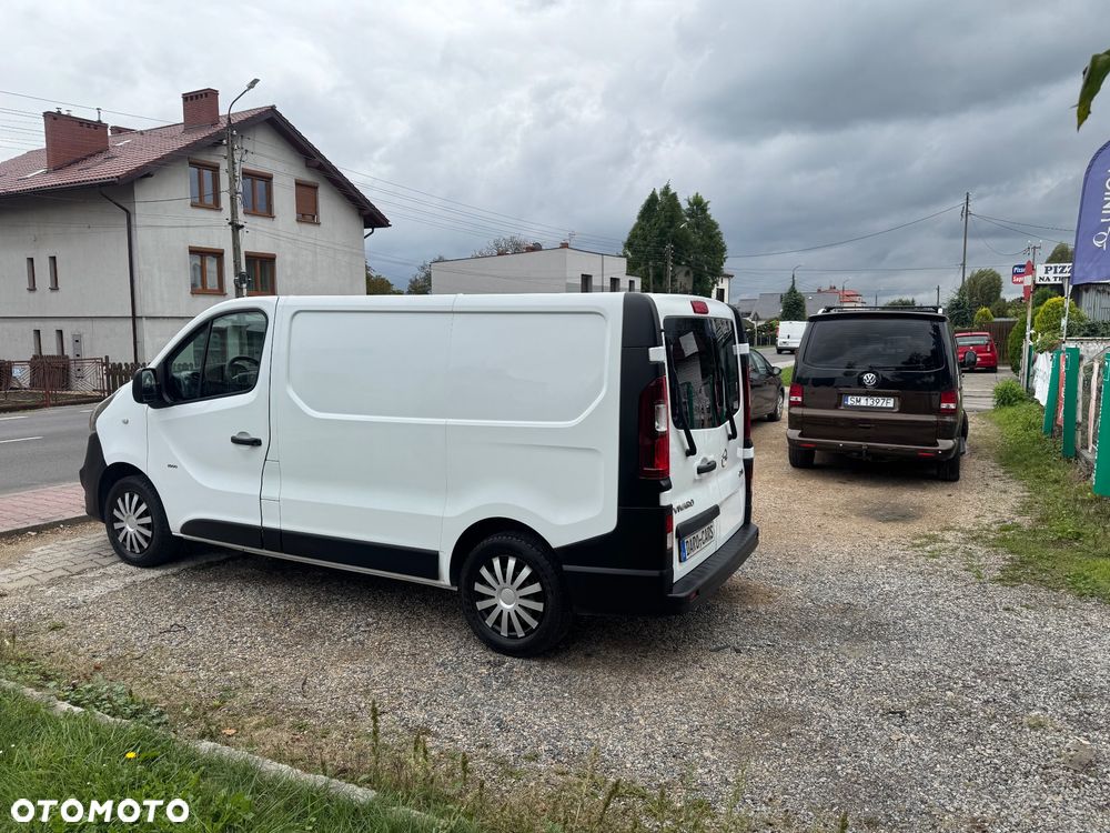 Opel Vivaro - 21