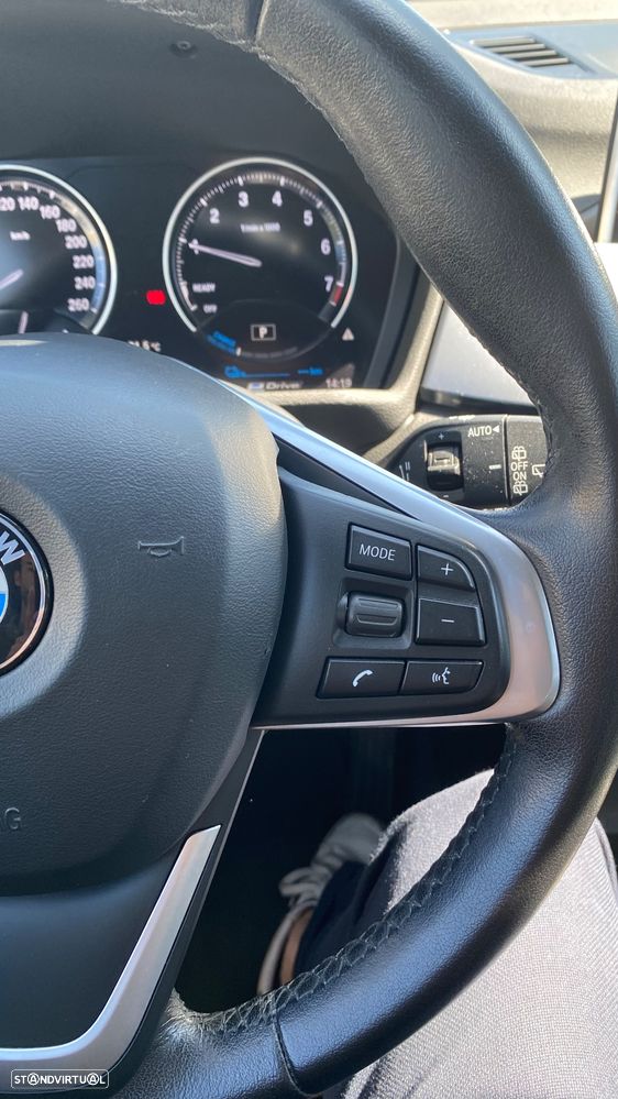 BMW X1 25 e xDrive Corporate Edition - 35