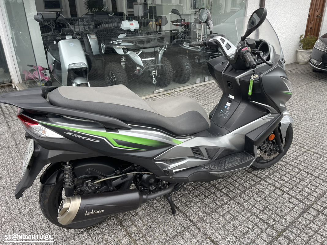 Kawasaki J300 300 - 2