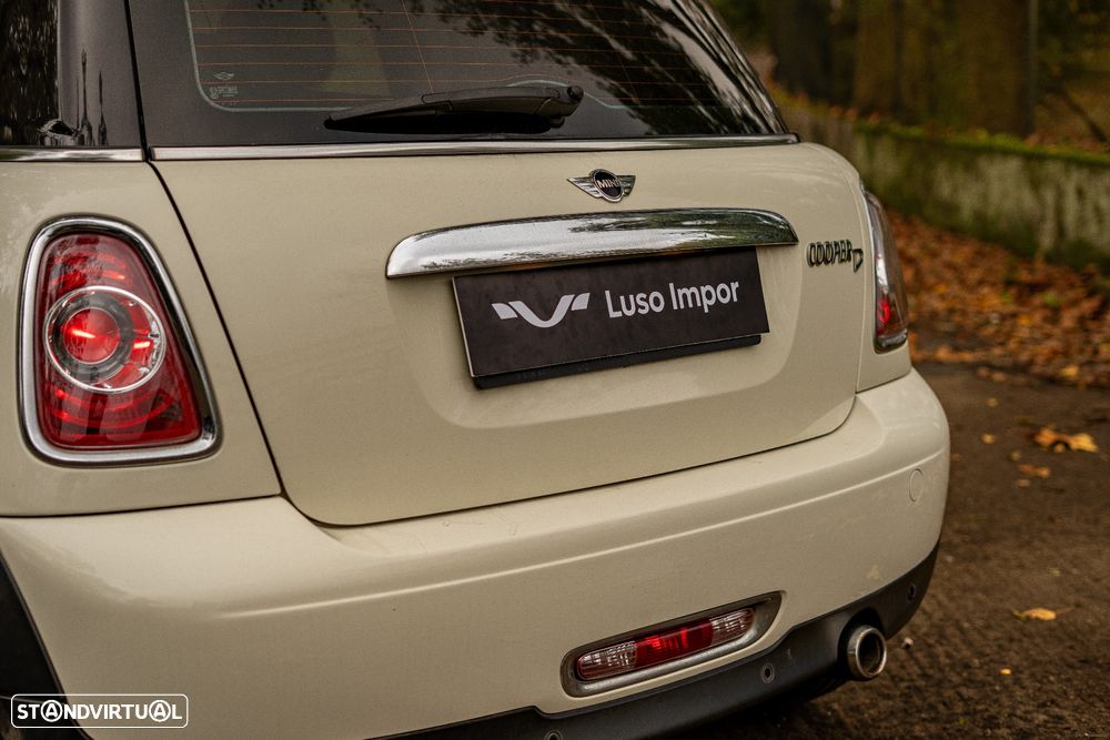 MINI 3 Portas Cooper D - 10