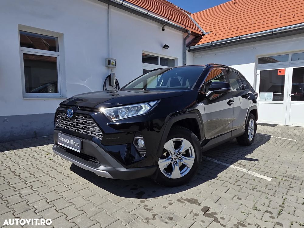 Toyota RAV4 - 7