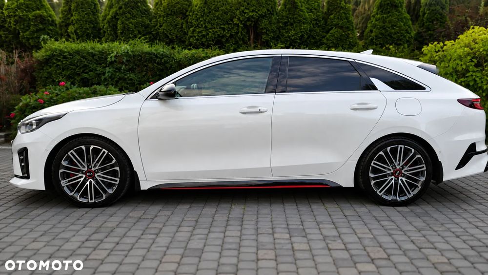 Kia ProCeed - 3