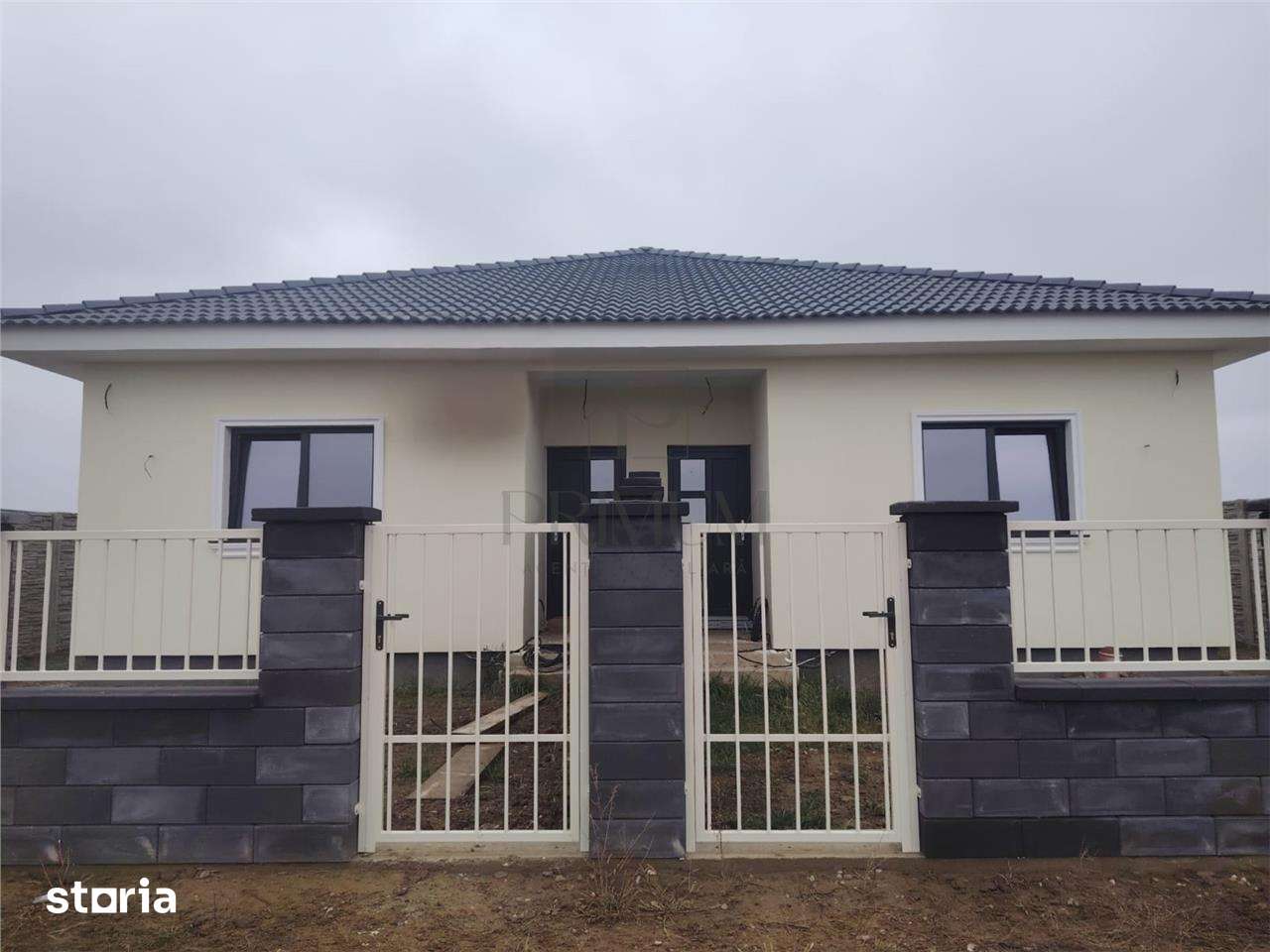 Duplex pe parter - zona linistita - Imagine principală: 2/3