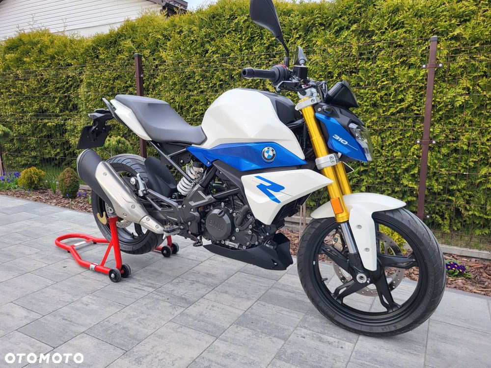 BMW G - 1