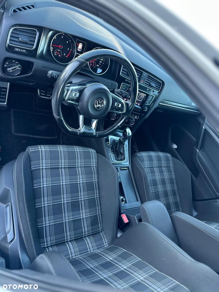 Volkswagen Golf 2.0 TDI BMT GTD DSG - 21