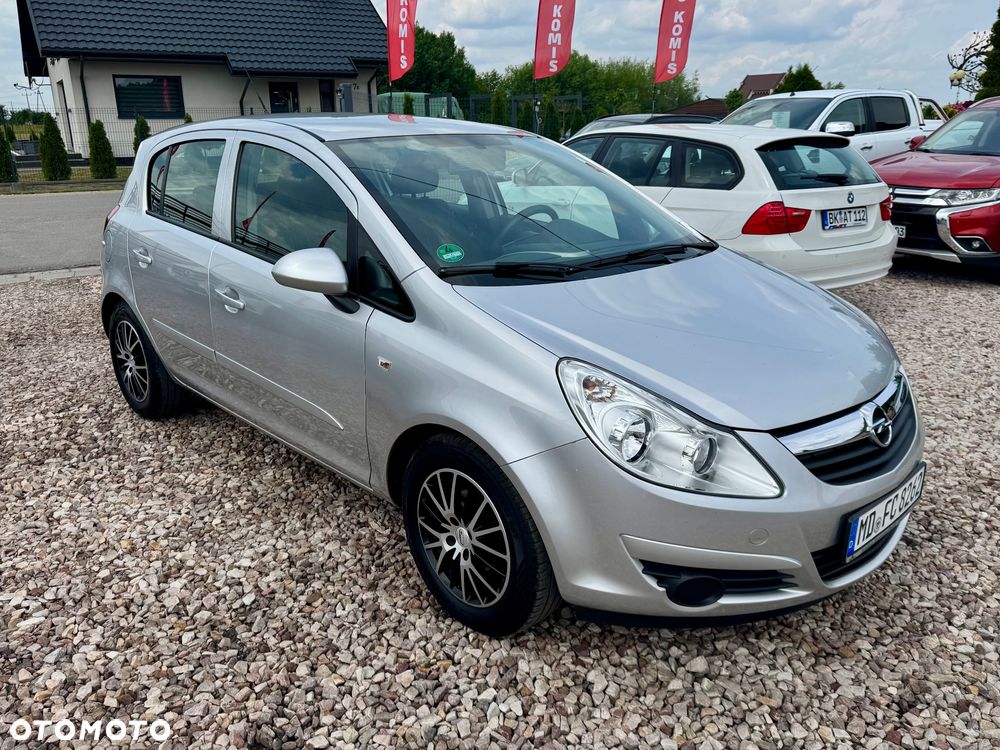 Opel Corsa - 1