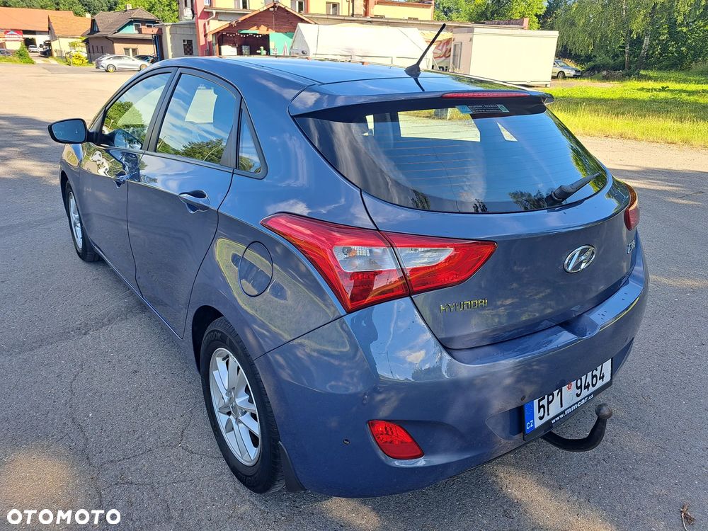 Hyundai i30 1.6 Comfort - 3