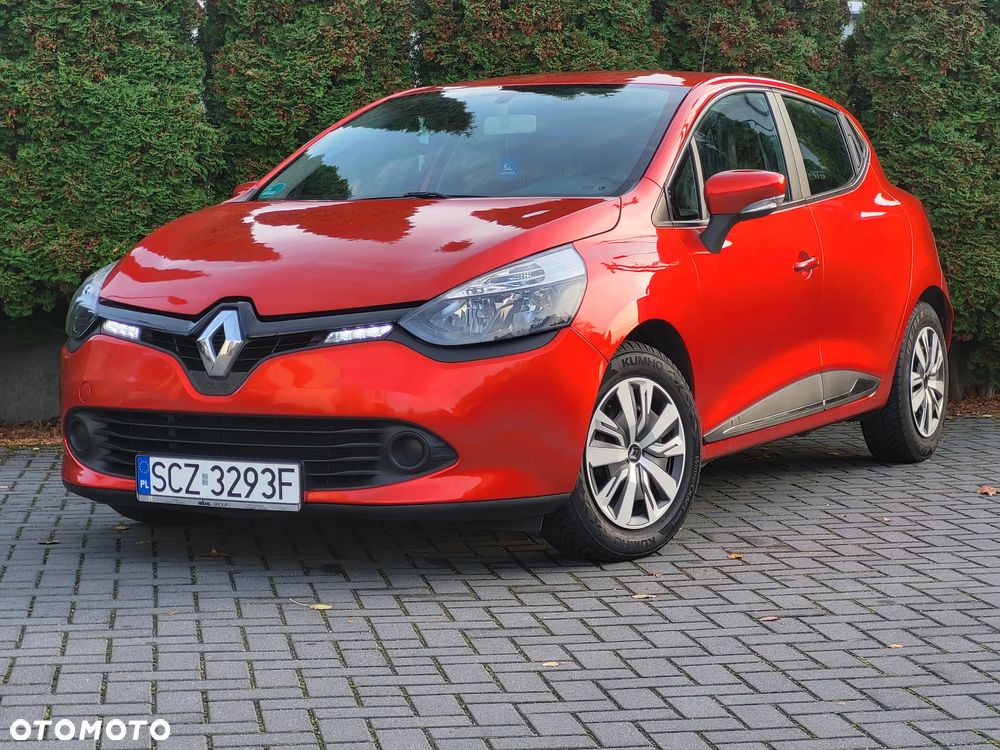 Renault Clio 1.2 16V 75 LIMITED - 15