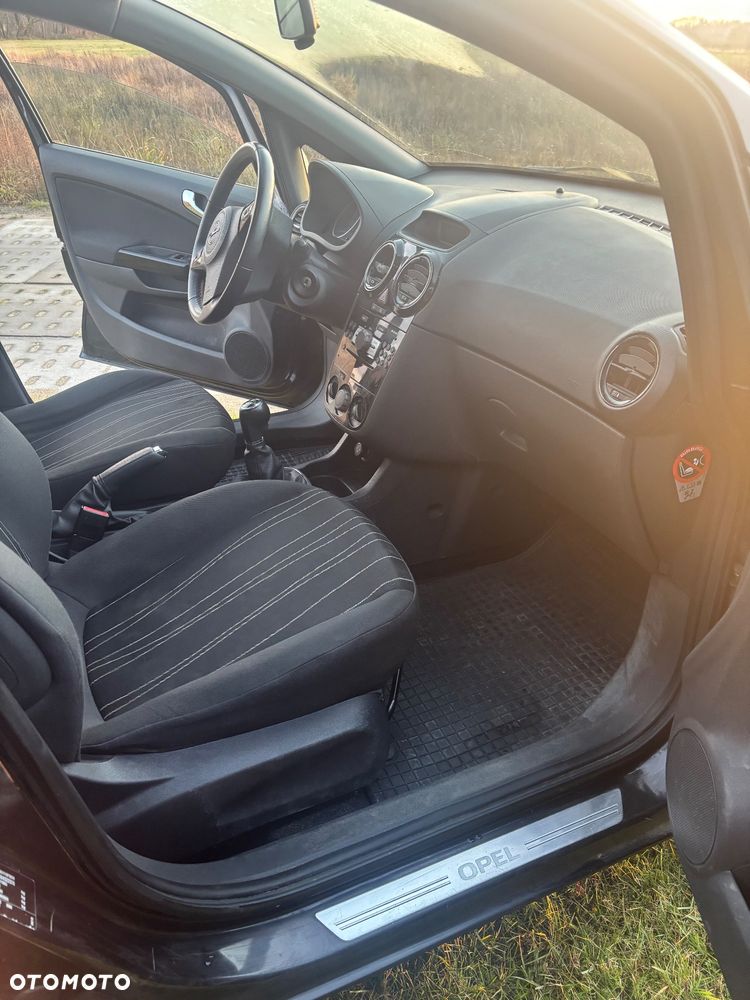 Opel Corsa 1.4 16V Edition 111 Jahre - 16