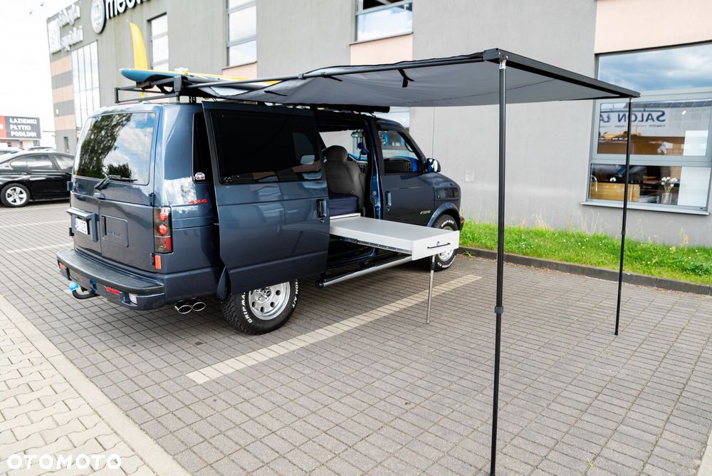 Chevrolet Astro - 32