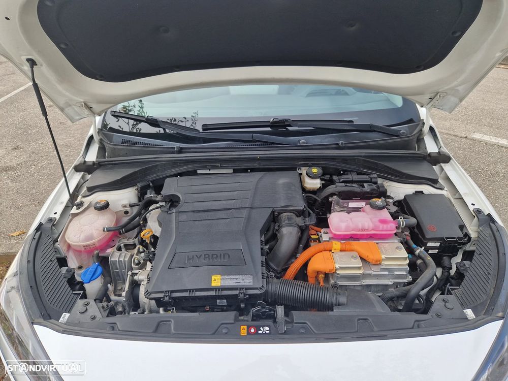 Hyundai Ioniq 1.6 GDI HEV - 1