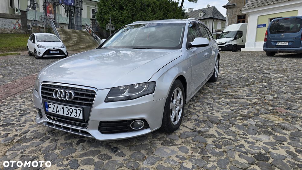 Audi A4 Avant - 1