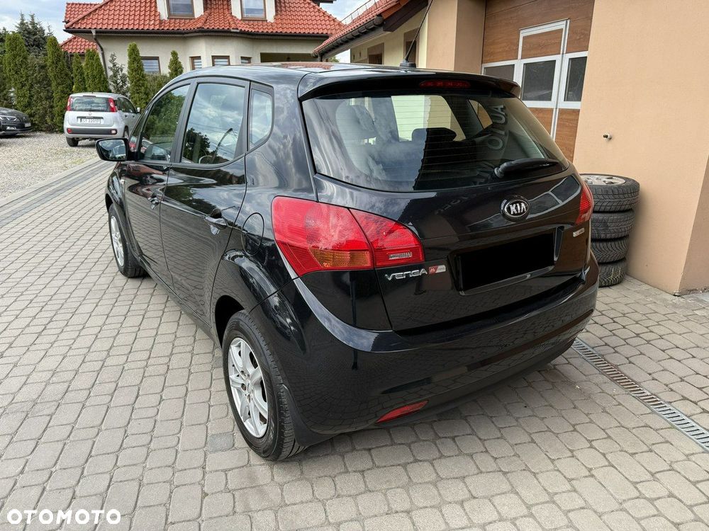 Kia Venga 1.4 CVVT Dream Team Edition - 9