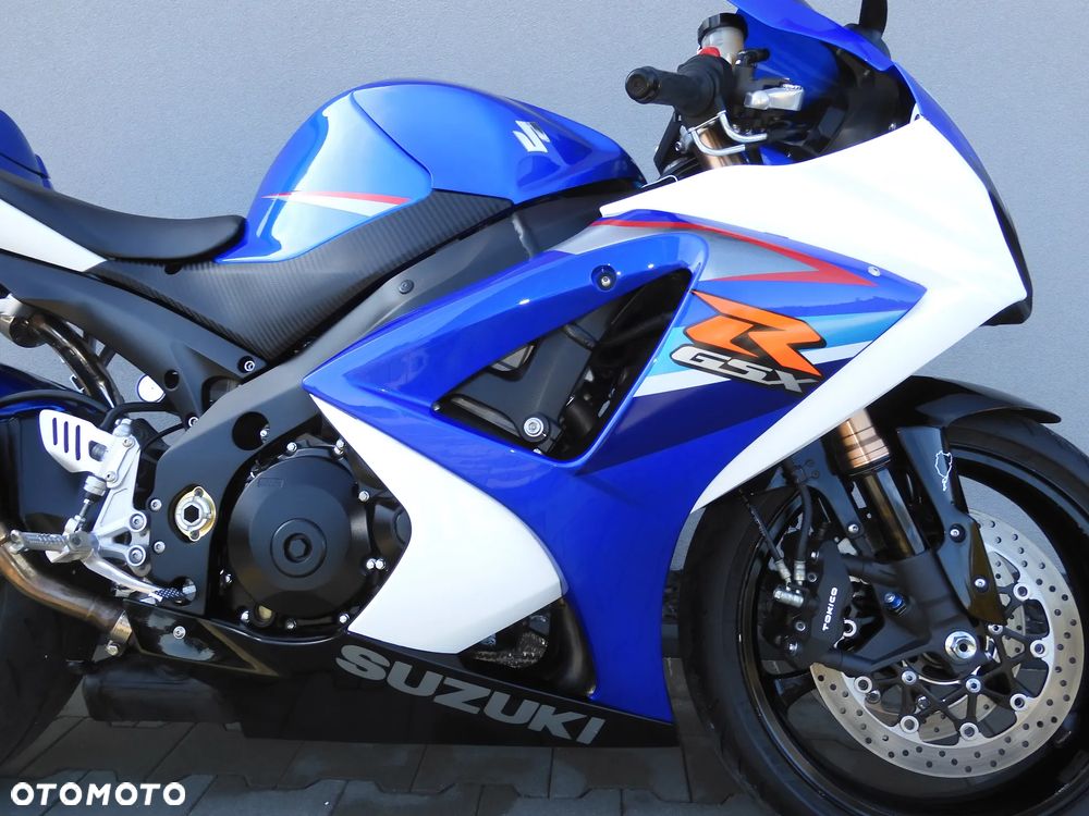 Suzuki GSX-R - 6