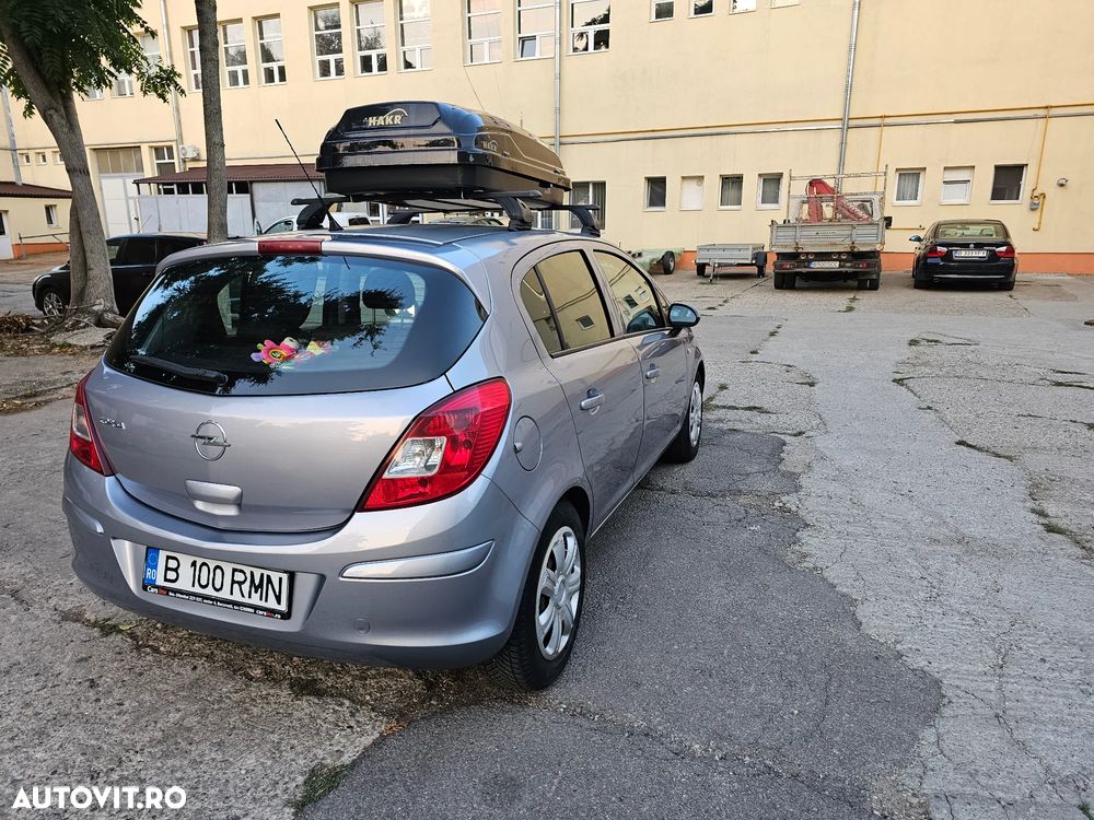 Opel Corsa 1.2i Essentia - 7