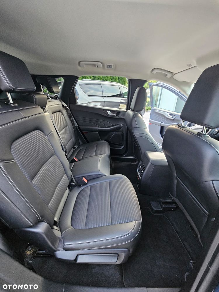 Ford Kuga 2.5 FHEV FWD Titanium X - 19
