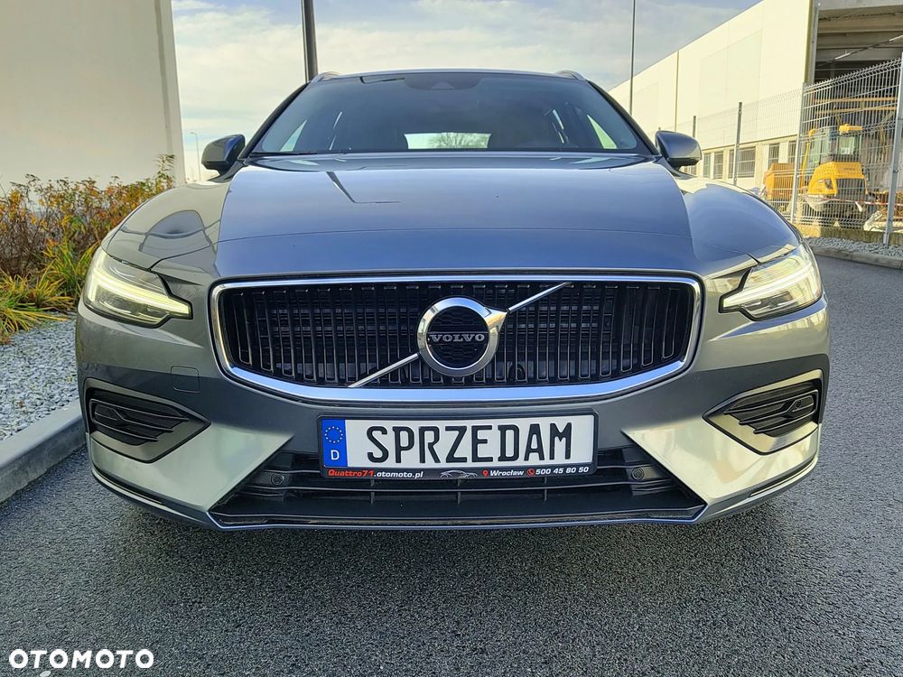 Volvo V60 D3 Momentum Pro - 9