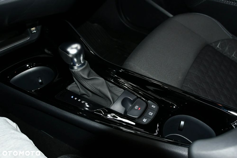 Toyota C-HR 1.2 T Style CVT - 19