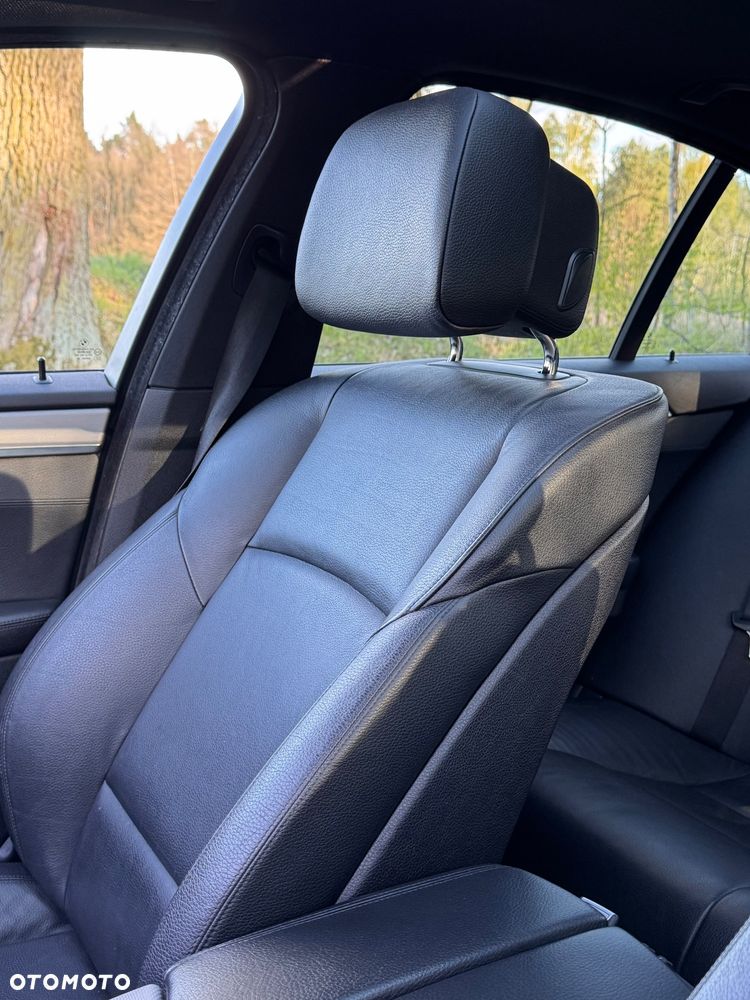BMW Seria 5 - 31