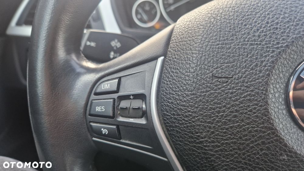 BMW 3GT 320i GPF Business Edition - 21