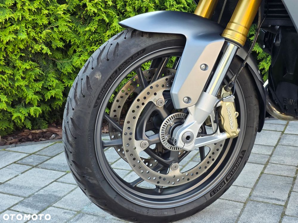 BMW R - 22