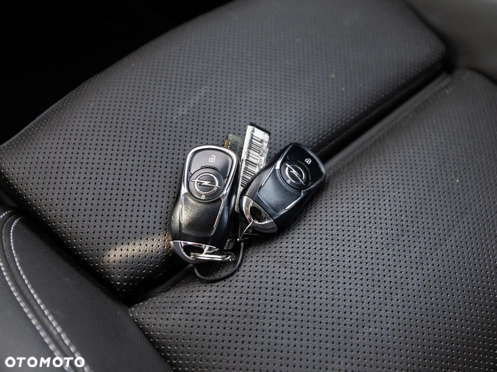 Opel Insignia 2.0 CDTI Edition S&S - 38