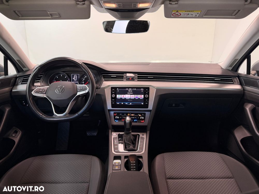 Volkswagen Passat 2.0 TDI DSG Comfortline - 15