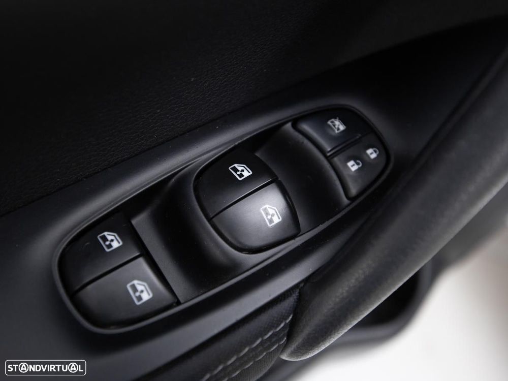 Nissan Qashqai 1.5 dCi N-Connecta Roda Suplente - 14