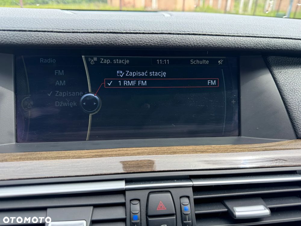 BMW Seria 7 750Li - 27